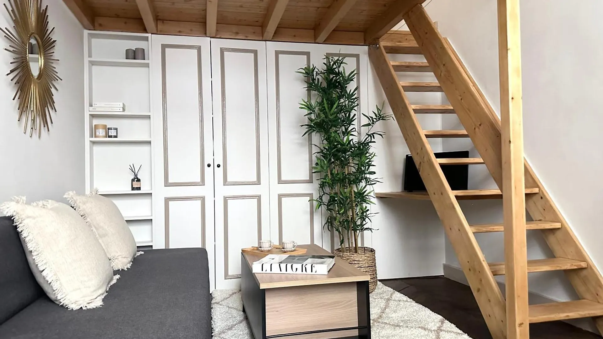 Modern & Dreamy Duplex In Le Marais Apartment Paris